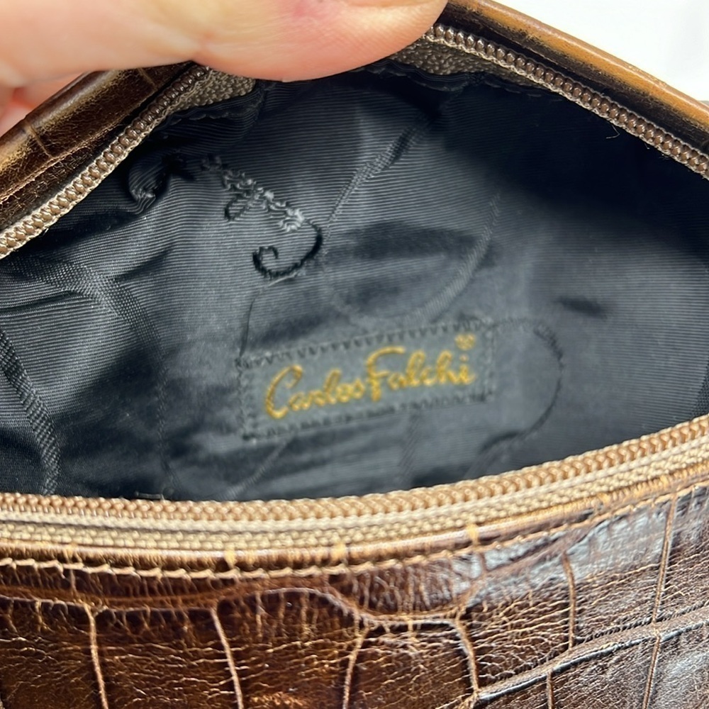Carlos Falchi Brown Leather Croc Embossed Crossbody Zipper Bag - Picture 11 of 13